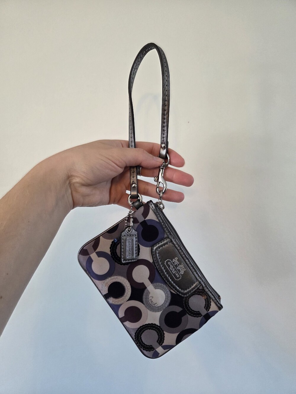 Coach Madison Signature Op Art Sequin Sateen & Leather Purple Gret Wristlet